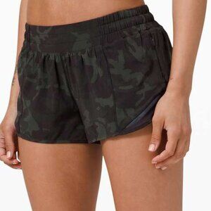 Lululemon Hotty Hot Short II *2.5" Incognito Camo Multi Gator Green / Black 8